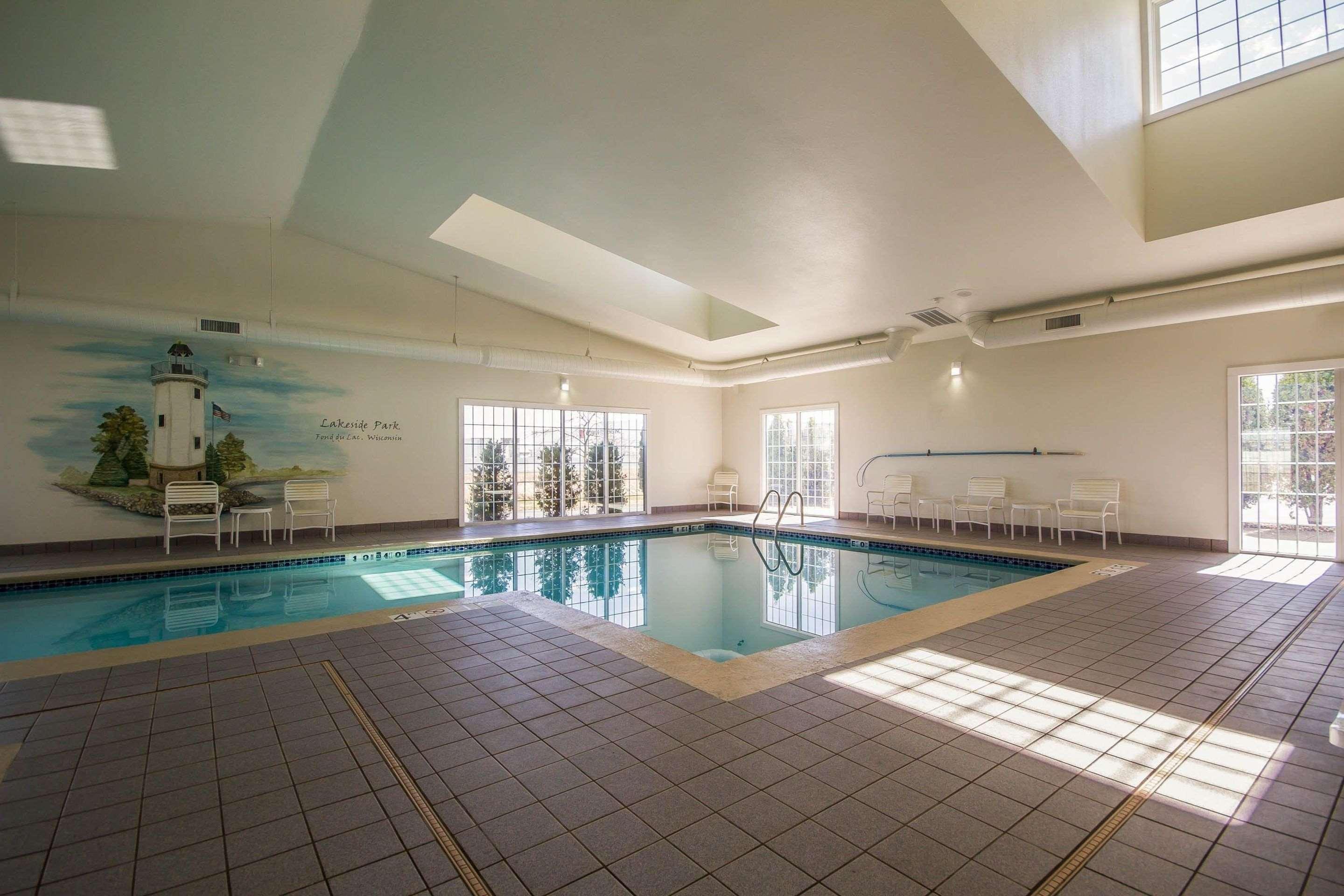 Comfort Inn Fond Du Lac Zewnętrze zdjęcie